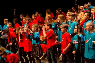 Singklassenschueler beim Auftritt in Schwedt