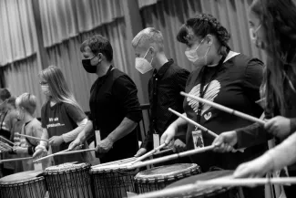 Trommelgruppe bei der Probe