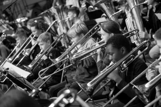musizierende Kinder  Bl&auml;serklassenkonzert 2022